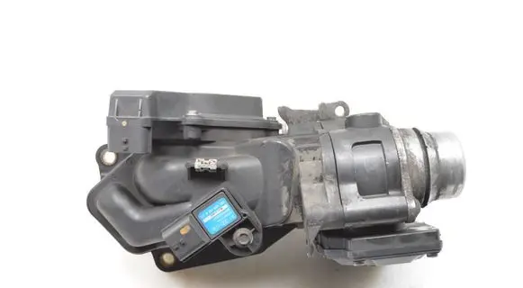 Renault Trafic III (X82) Electric throttle body valve A2C53350932