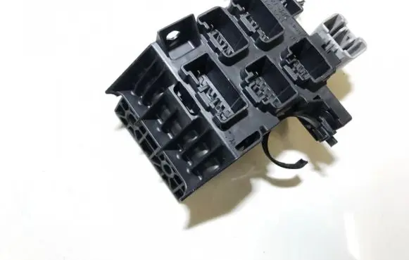 Toyota Corolla Verso AR10 Fuse box set 8273405020 82734-05020