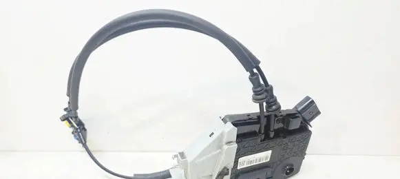 Hyundai Tucson TL Front door lock 81310D7600