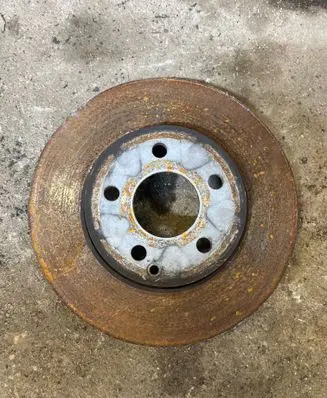 Mercedes-Benz E W211 Front brake disc
