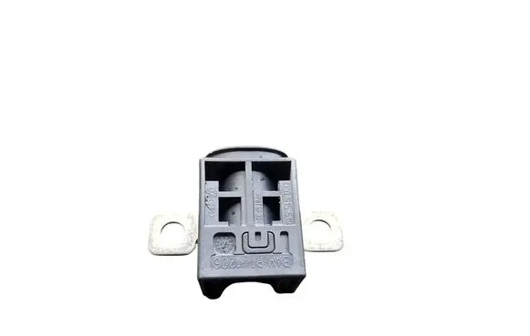 Audi A6 S6 C6 4F Battery relay fuse 4F0915519