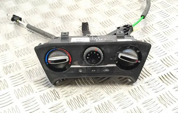 Hyundai i20 (GB IB) Climate control unit 97250C8030