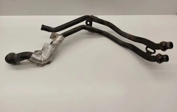 Volkswagen PASSAT B8 Engine coolant pipe/hose 3Q0815369B 3Q0819538B