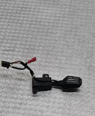 Hyundai Tucson JM Cruise control switch 
