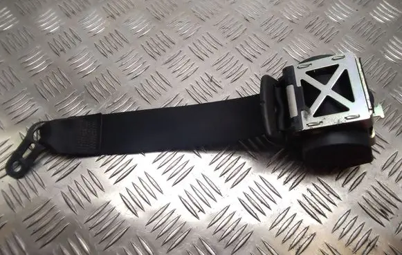 BMW 3 E90 E91 Rear seatbelt 0606019700