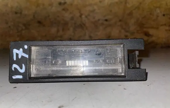 Opel Astra J Number plate light