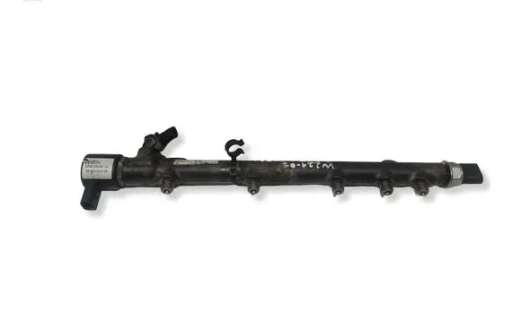 Mercedes-Benz S W221 Fuel main line pipe A6460700395 R9144Z142A 0611150184