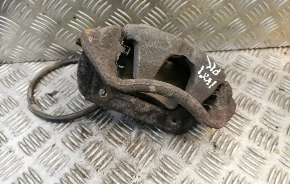 Mercedes-Benz C W203 Front brake caliper