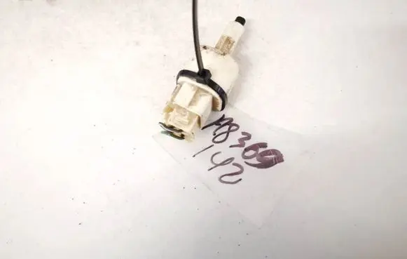 Toyota Avensis T250 Brake pedal sensor switch
