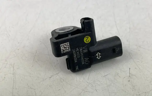 Audi Q4 e-tron Airbag deployment crash/impact sensor 5WA959651A
