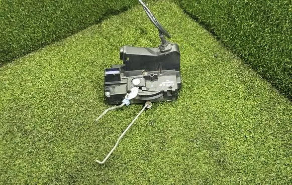Front door lock