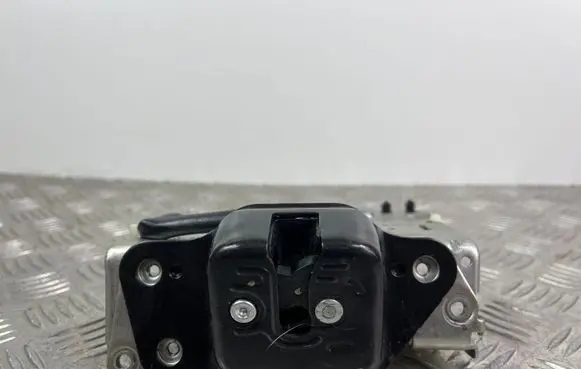 Jeep Grand Cherokee Tailgate/trunk/boot lock/catch/latch