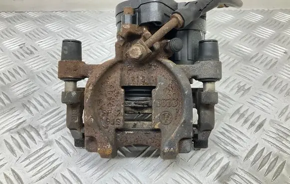 Rear brake caliper
