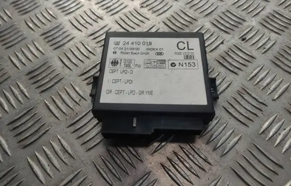 Opel Astra G Comfort/convenience module 24410018 F005V00131
