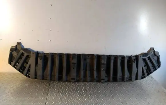 Toyota RAV 4 (XA40) Front bumper skid plate/under tray 5261842070