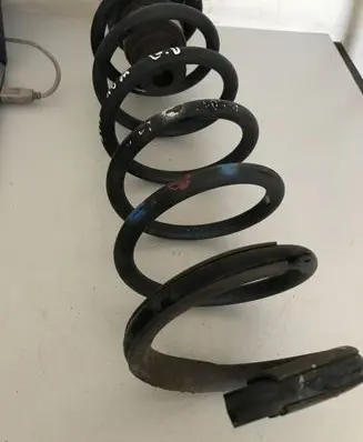 Peugeot 5008 Rear coil spring
