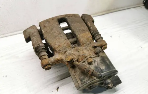 Volvo XC60 Rear brake caliper 32332594