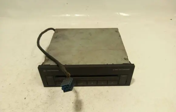 Volkswagen PASSAT B5.5 CD/DVD changer 3B7035110 VWZ3Z8B4648608 VWZ3Z8B4646608