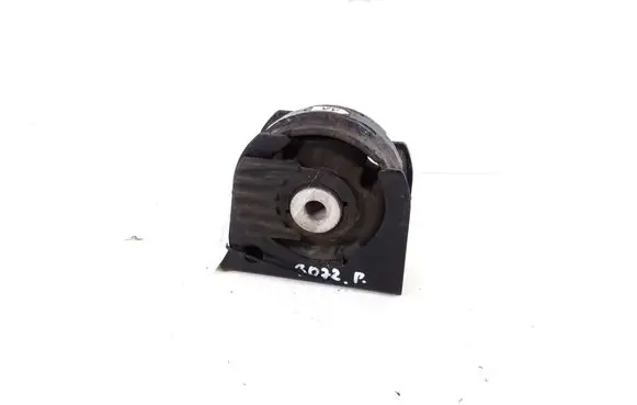 Toyota Auris 150 Engine mount bracket 12361-0R020