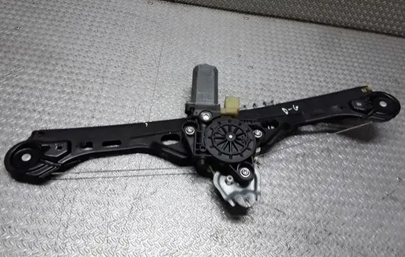Mercedes-Benz C W203 Rear door window regulator with motor 2038203042