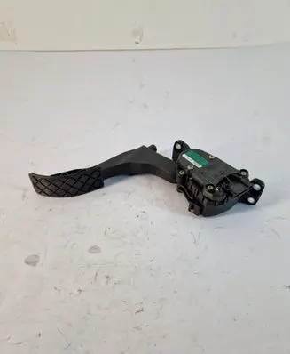 Skoda Octavia Mk1 (1U) Accelerator throttle pedal 6PV00849601