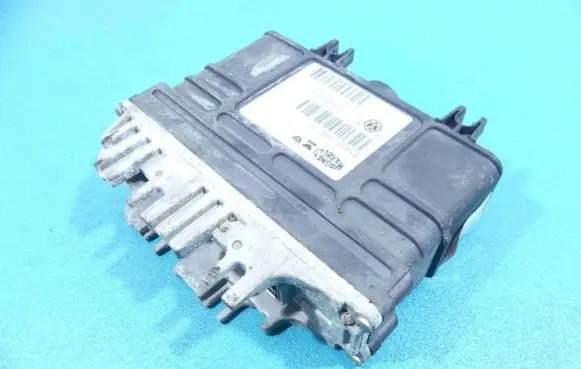 Volkswagen Golf III Engine control unit/module ECU 032906030R IMPRK953146