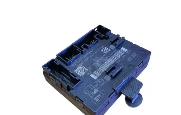 Audi A3 S3 8V Door control unit/module 5Q0959592E 5Q0959592B