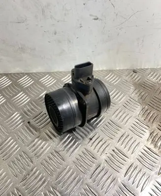 Audi A4 S4 B6 8E 8H Mass air flow meter 074906461B 0281002461