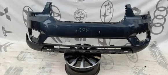 Volvo XC40 Front bumper
