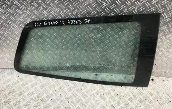 Rear side window