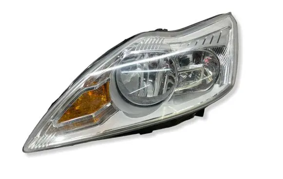 Ford Focus Headlight/headlamp 8M5113W030BH 0077R00 RHD