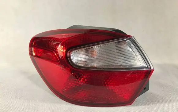 Hyundai i10 Rear/tail lights 92401K7000