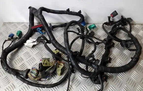 Ford C-MAX II Engine installation wiring loom AV6T12A690BAE