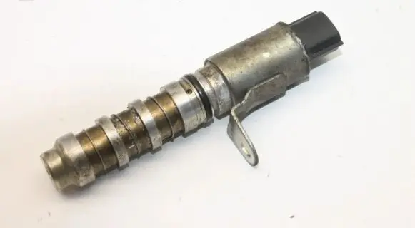 Nissan Juke I F15 Crankshaft speed sensor 
