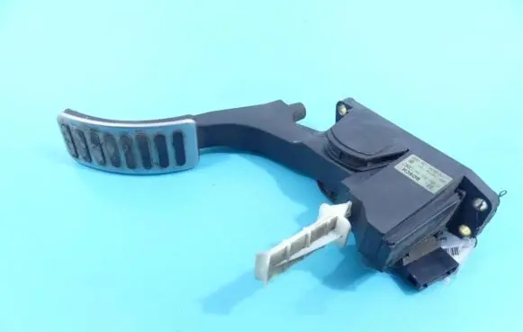 Seat Toledo II (1M) Accelerator throttle pedal 0281002342 IMPRK1167781