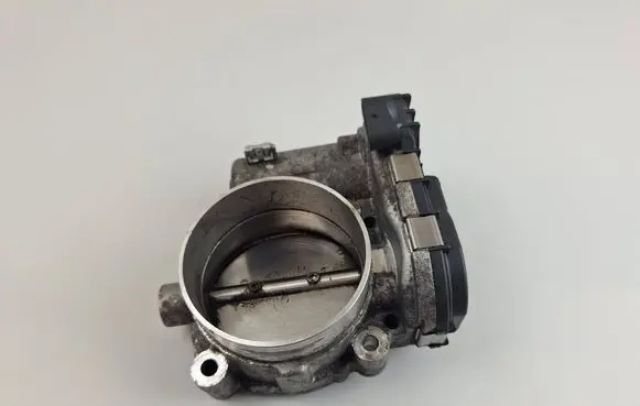 Chrysler Pacifica Throttle valve 05184349AC 0280750570