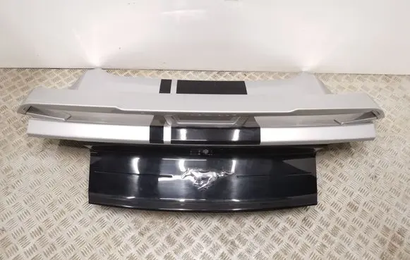 Tailgate/trunk/boot lid