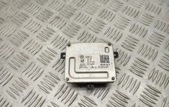 Audi A6 C7 Headlight ballast module Xenon 4G0907397D