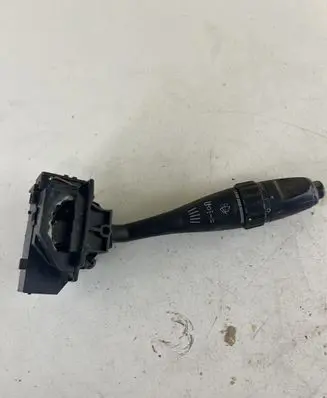 Mitsubishi Space Star Wiper switch 