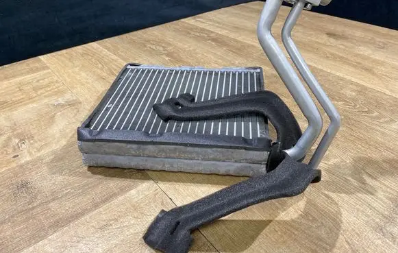Jaguar E-Pace Heater blower radiator J2842R1234PT