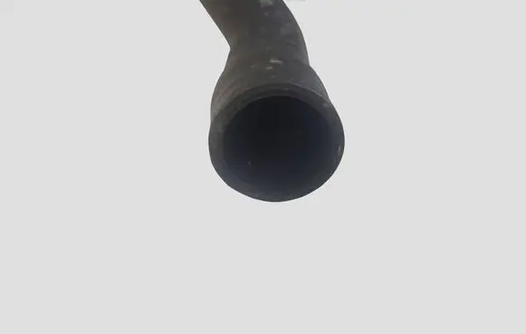 Volkswagen Golf V Engine coolant pipe/hose