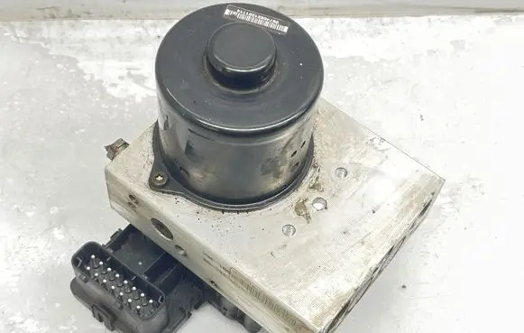 Mercedes-Benz ML W163 ABS Pump 10021096861