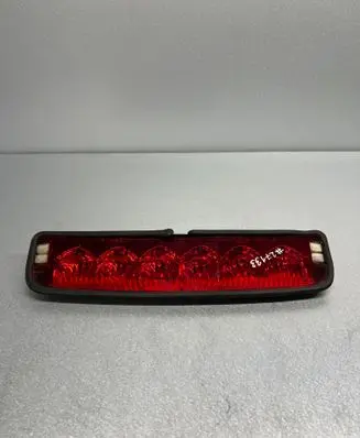 BMW 3 E36 Third/center stoplight S302E127139
