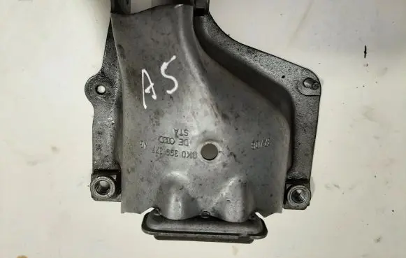 Audi A5 8T 8F Engine mounting bracket 8K0399377AG