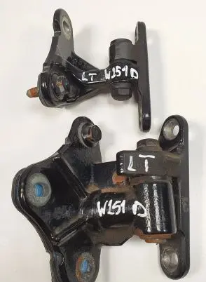 Mercedes-Benz R W251 Rear door hinge set 