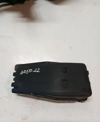 Volvo S80 Fuse box cover 31346538