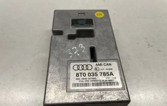 Audi A4 S4 B8 8K Head unit multimedia control 8T0035785A