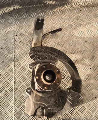 BMW X6 E71 Front wheel hub spindle knuckle 6773784 18193510