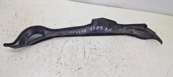 Toyota Yaris Front arch trim 5382852120