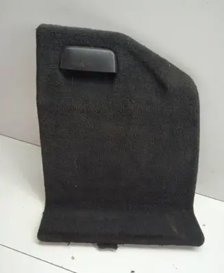 Trunk/boot lower side trim panel